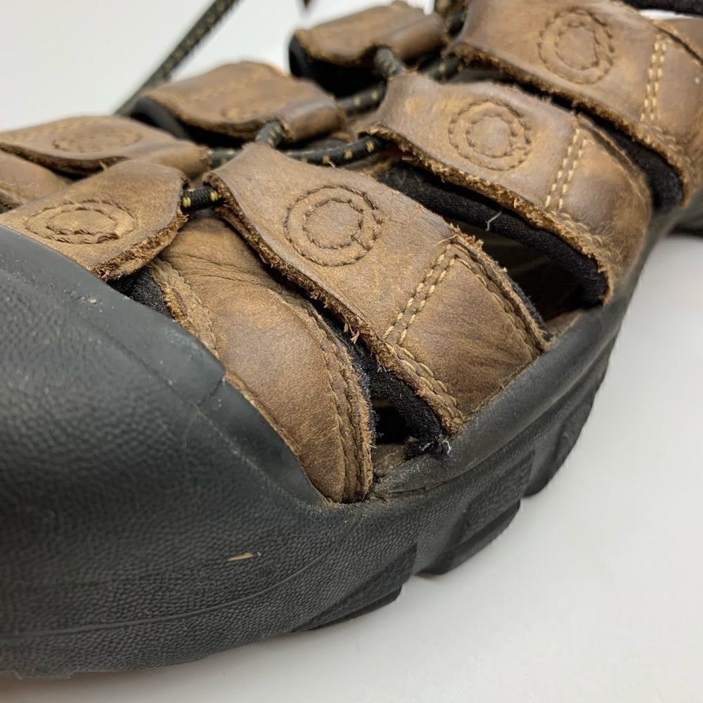 Keen Brown Leather Waterproof water shoes - Picture 3 of 8
